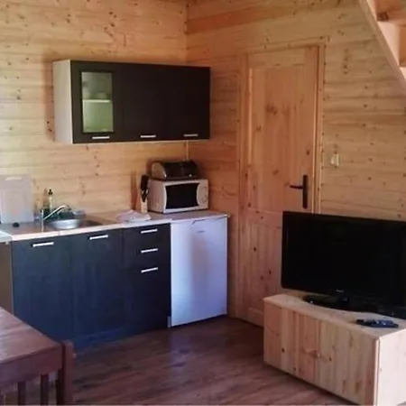 Blockhuette Mit Terrasse, Garten Und Grill Apartment